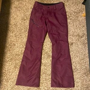 brand new snow pants, never worn